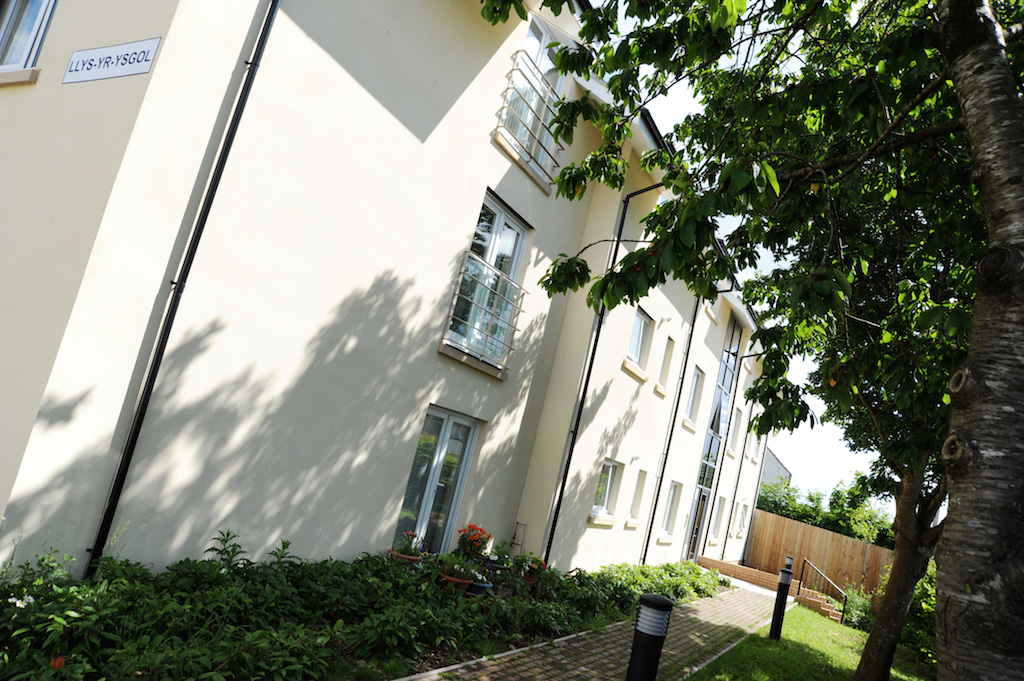 Llys Yr Ysgol 6