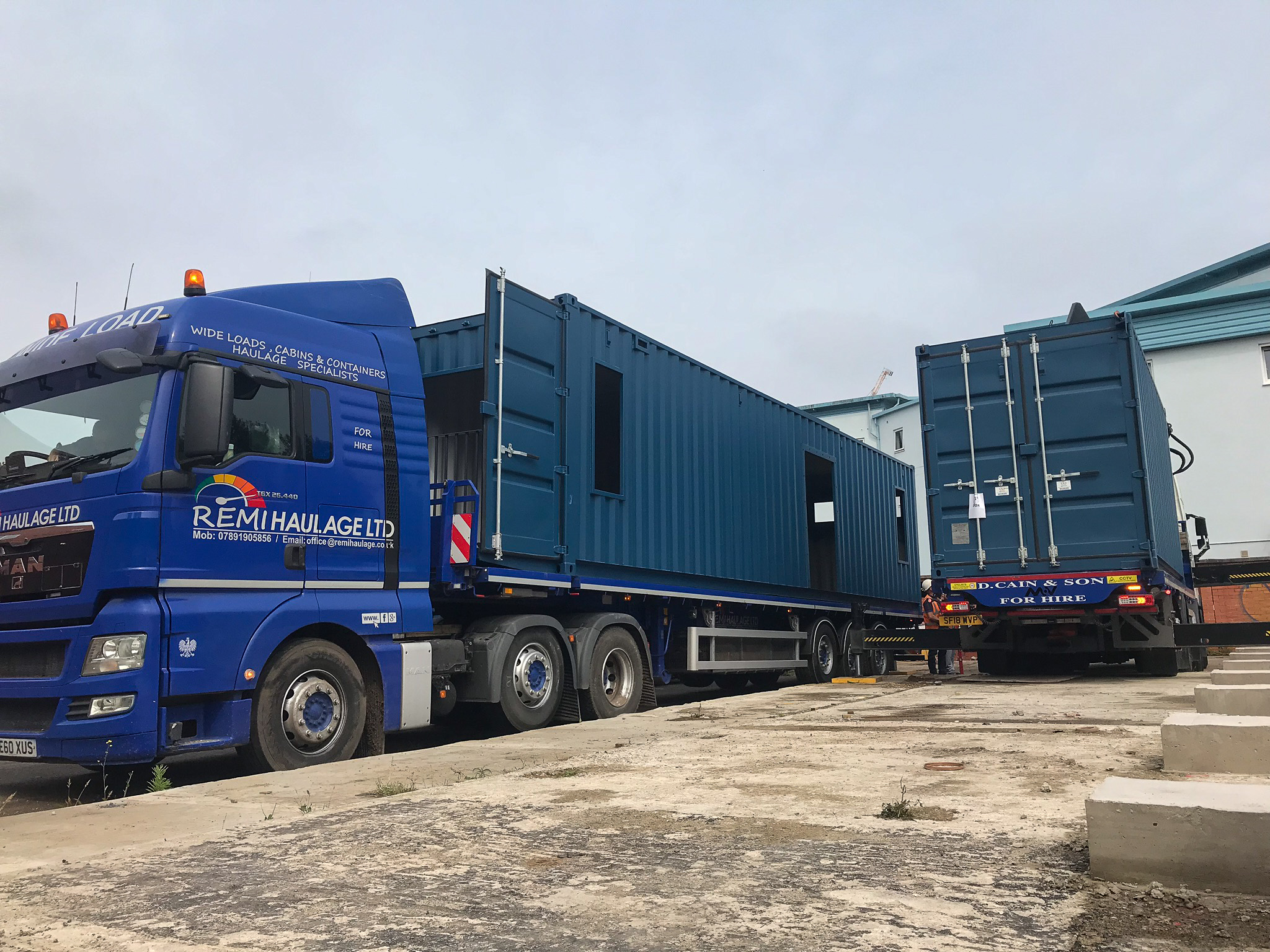 Delivery of 40ft container